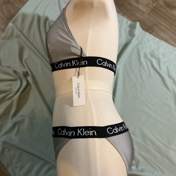 Calvin Klein Women’s Bikini - Picture 13 of 13